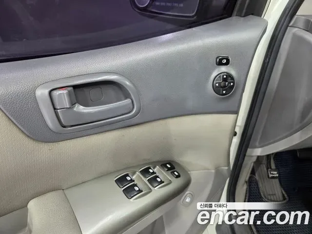 Kia Canival Carnival R, 2010 — фото 19