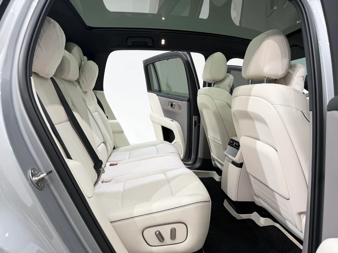 Li Auto ideal i6, 2025 — фото 10