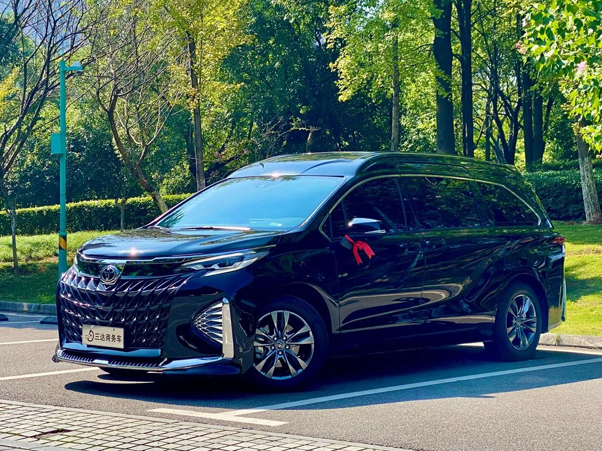 Toyota Senna