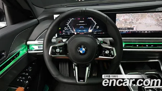 BMW 7-Series G70, 2025 — фото 13