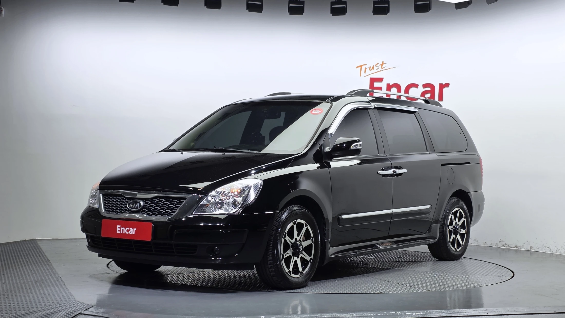Kia Canival Carnival R