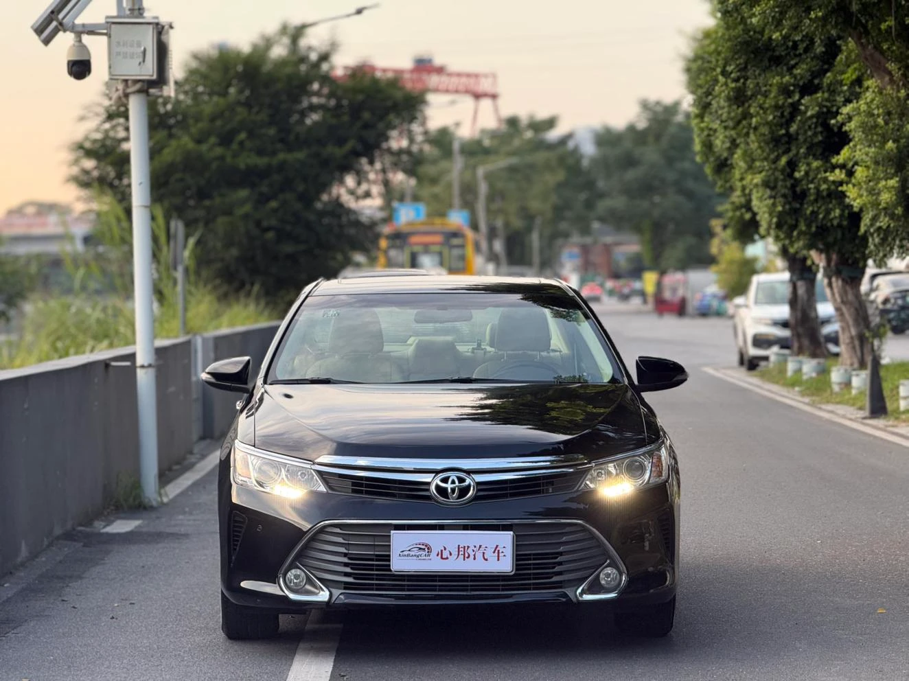 Toyota Camry, 2015 — фото 2