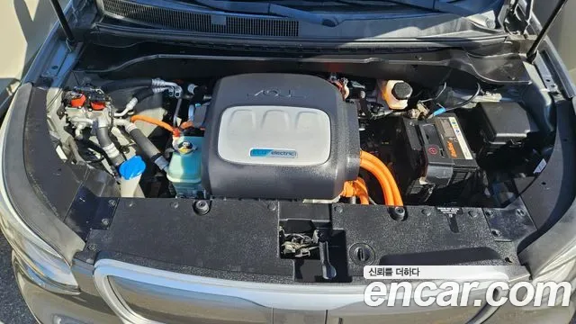 Kia Soul EV, 2017 — фото 9