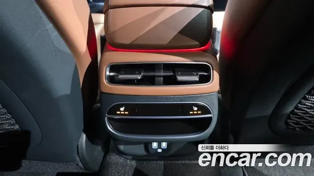 Genesis Gv70, 2021 — фото 19