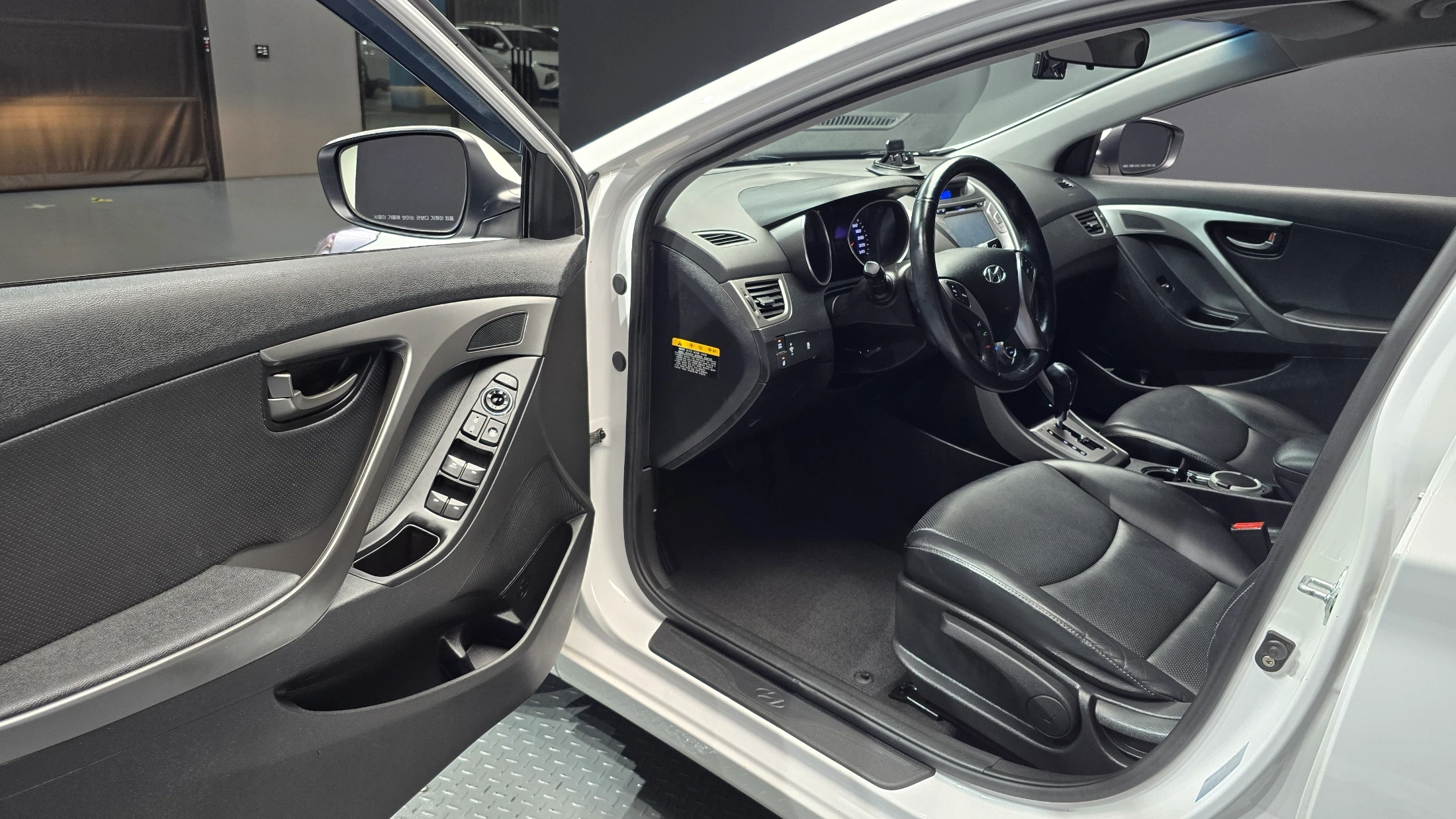 Hyundai Avante MD, 2013 — фото 10