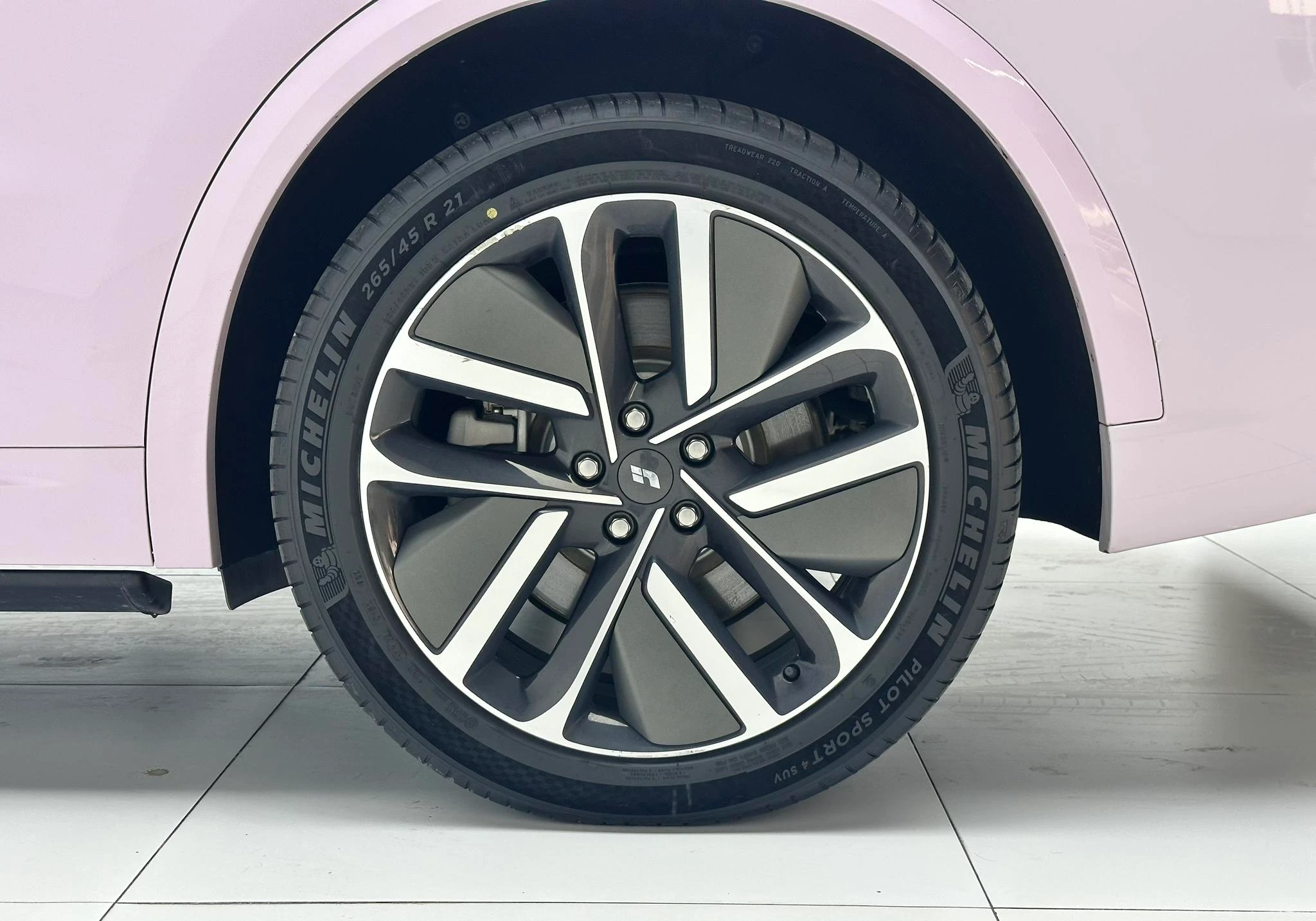 Li Auto Ideal L9, 2022 — фото 16