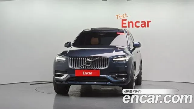 Volvo Xc90, 2025 — фото 2