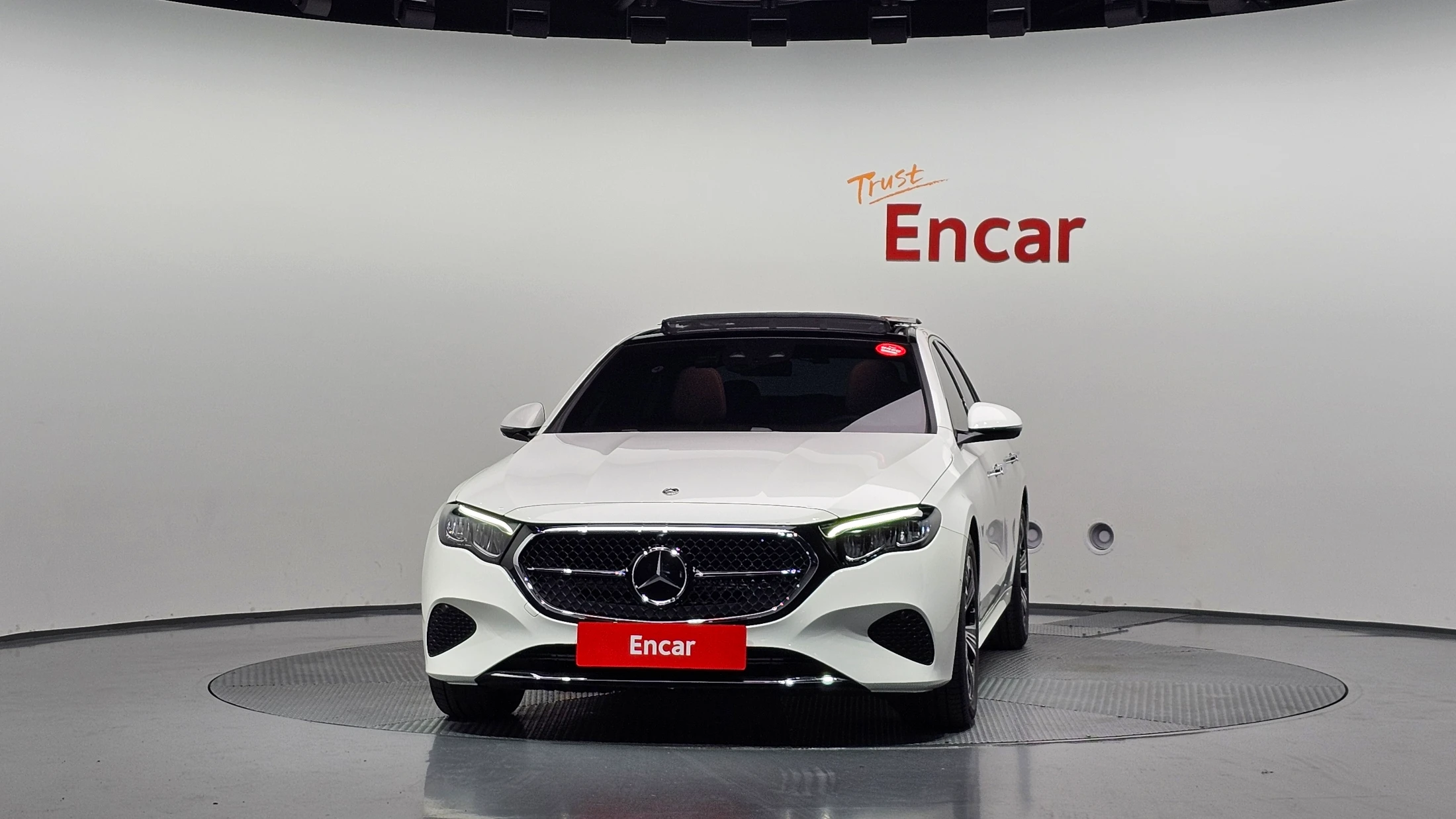 Mercedes-Benz E-Class W214, 2025 — фото 2
