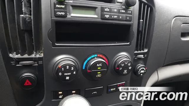 Hyundai Starex Grand Starex, 2010 — фото 17