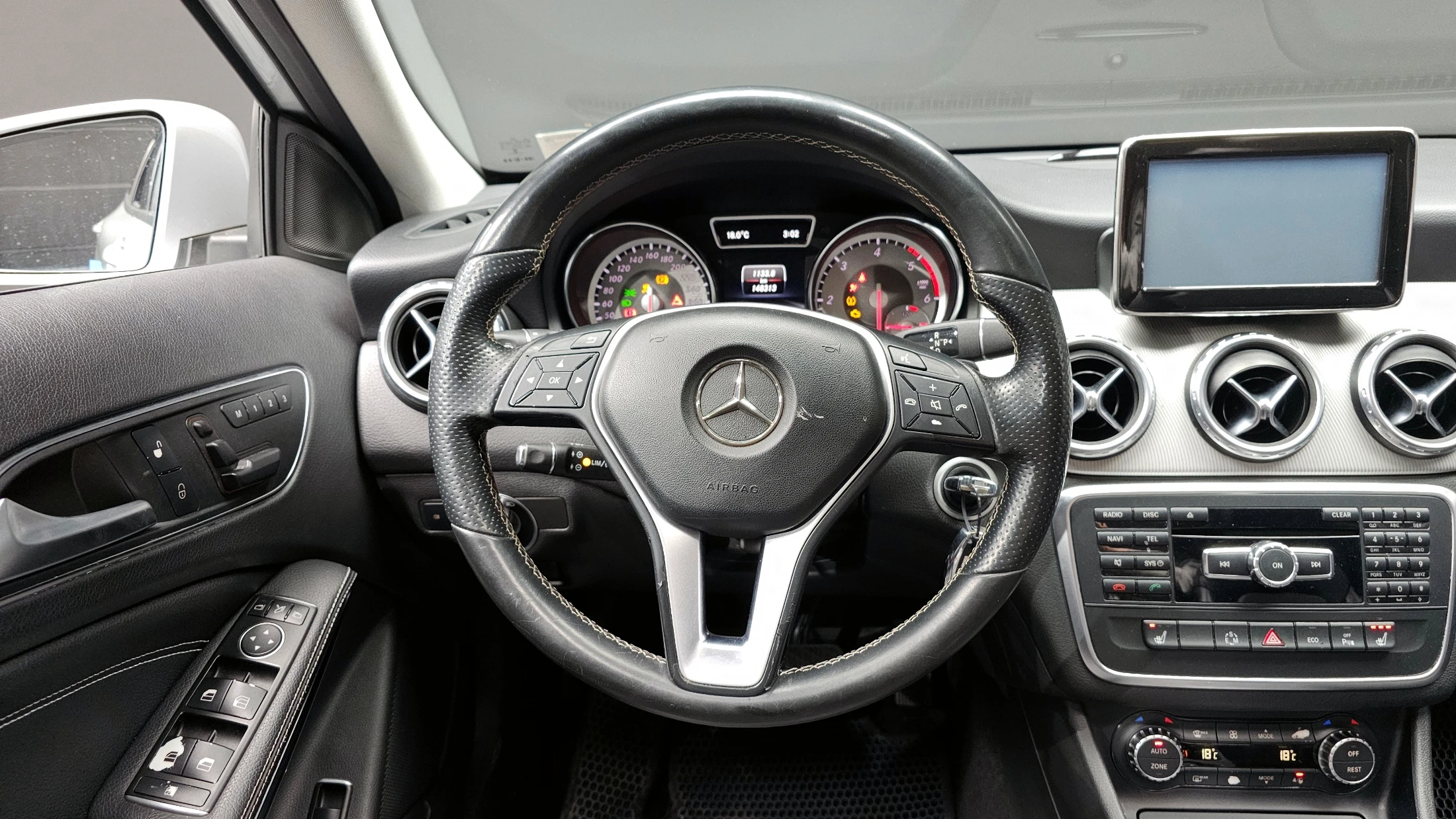 Mercedes-Benz Gla-Class X156, 2014 — фото 13