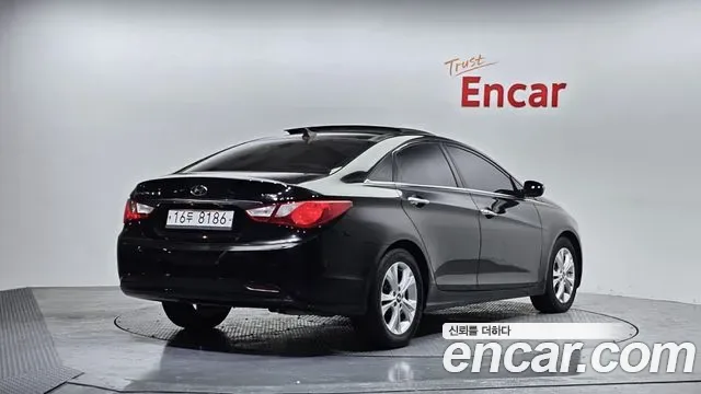 Hyundai Sonata YF Sonata, 2010 — фото 2