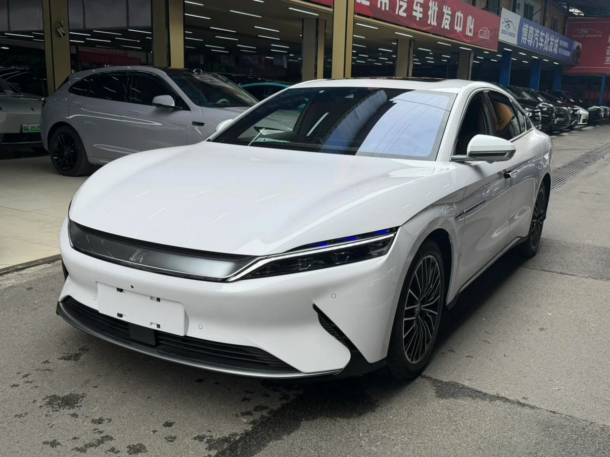 BYD Han EV