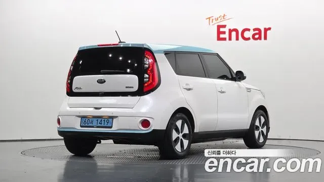 Kia Soul EV, 2018 — фото 2