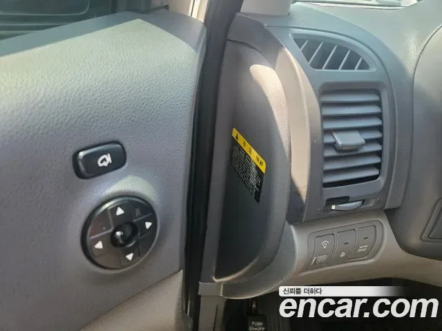 Kia Canival Carnival R, 2012 — фото 4