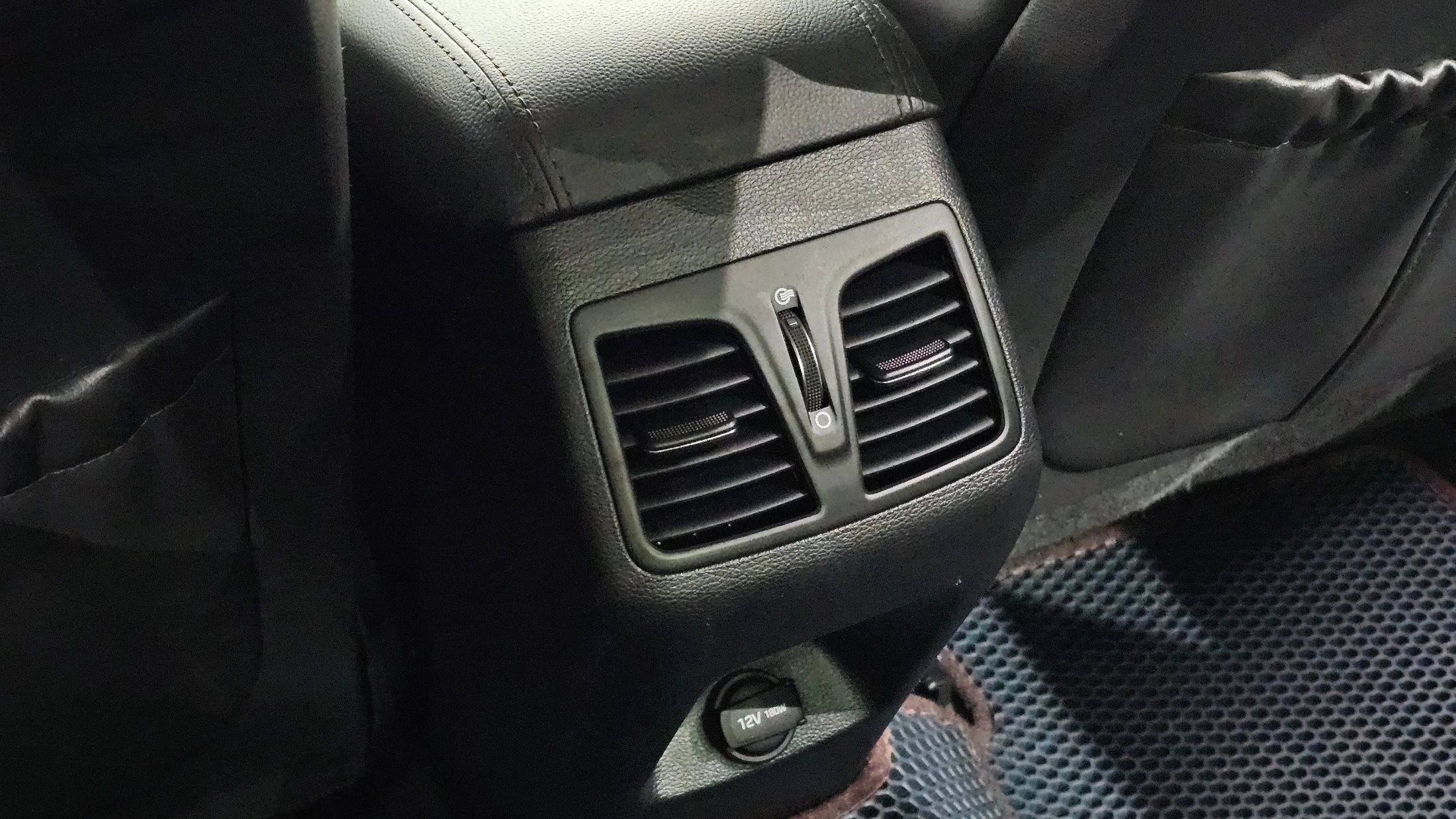 Hyundai Sonata LF Sonata, 2014 — фото 30