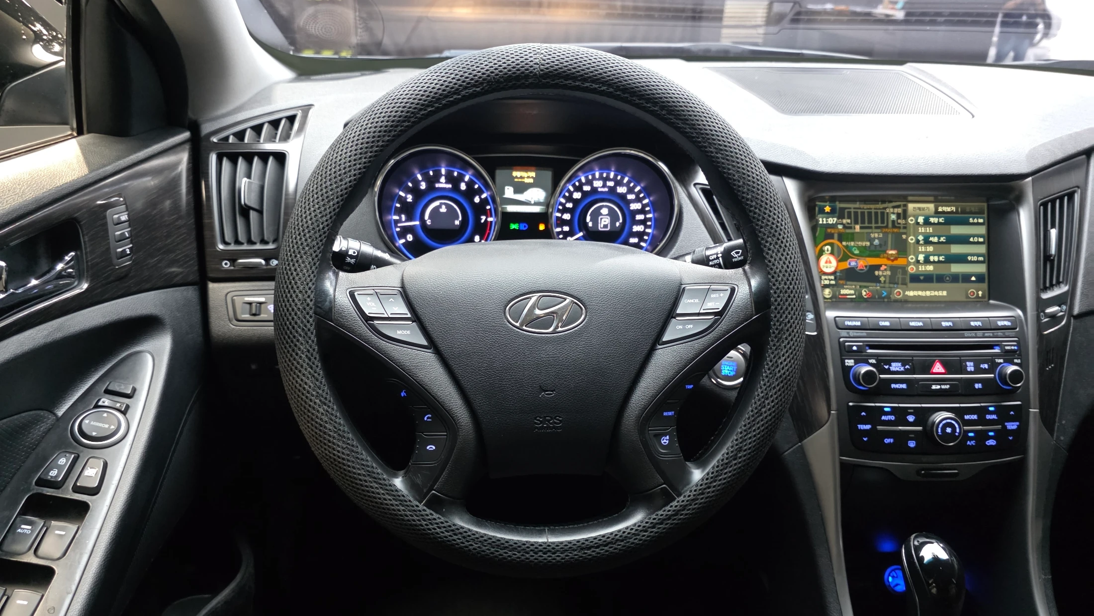 Hyundai Sonata, 2014 — фото 13
