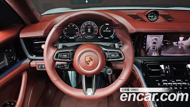 Porsche Panamera 976, 2025 — фото 15