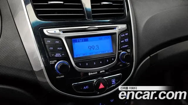 Hyundai Accent, 2012 — фото 16