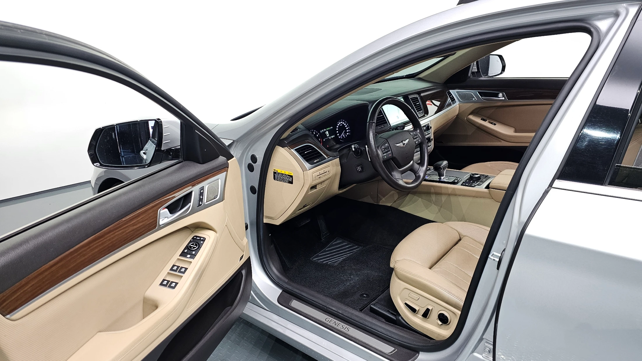 Genesis G80, 2017 — фото 10
