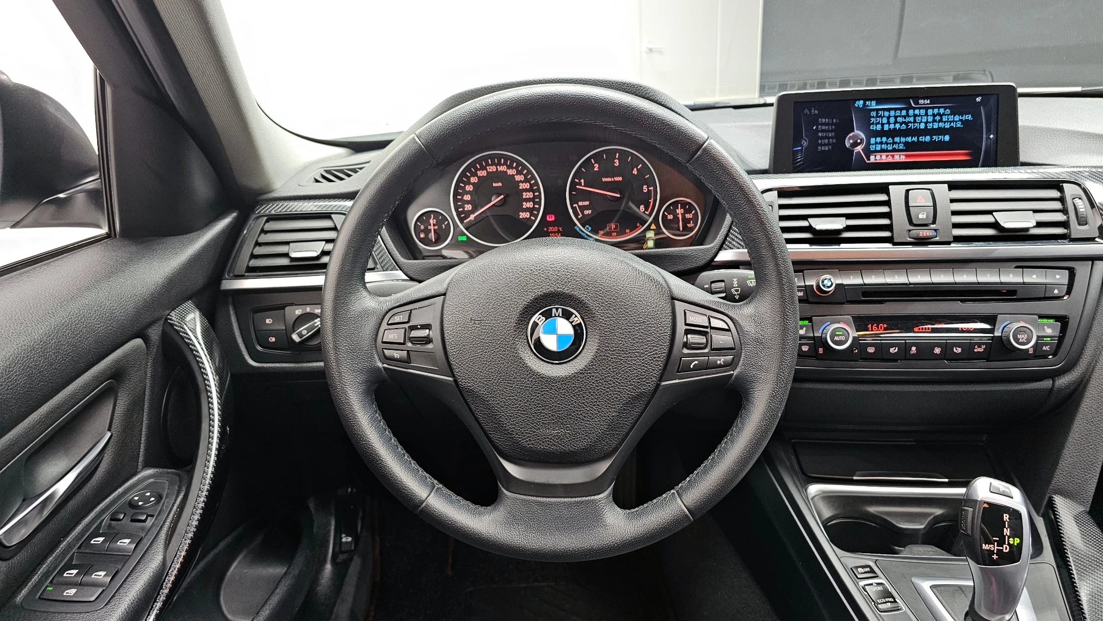 BMW 3-Series F30, 2013 — фото 13