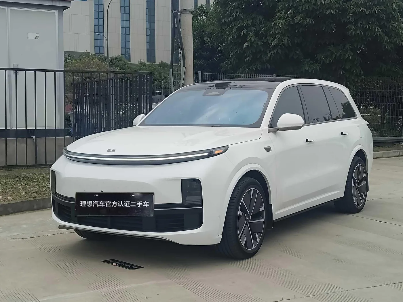 Li Auto Ideal L9