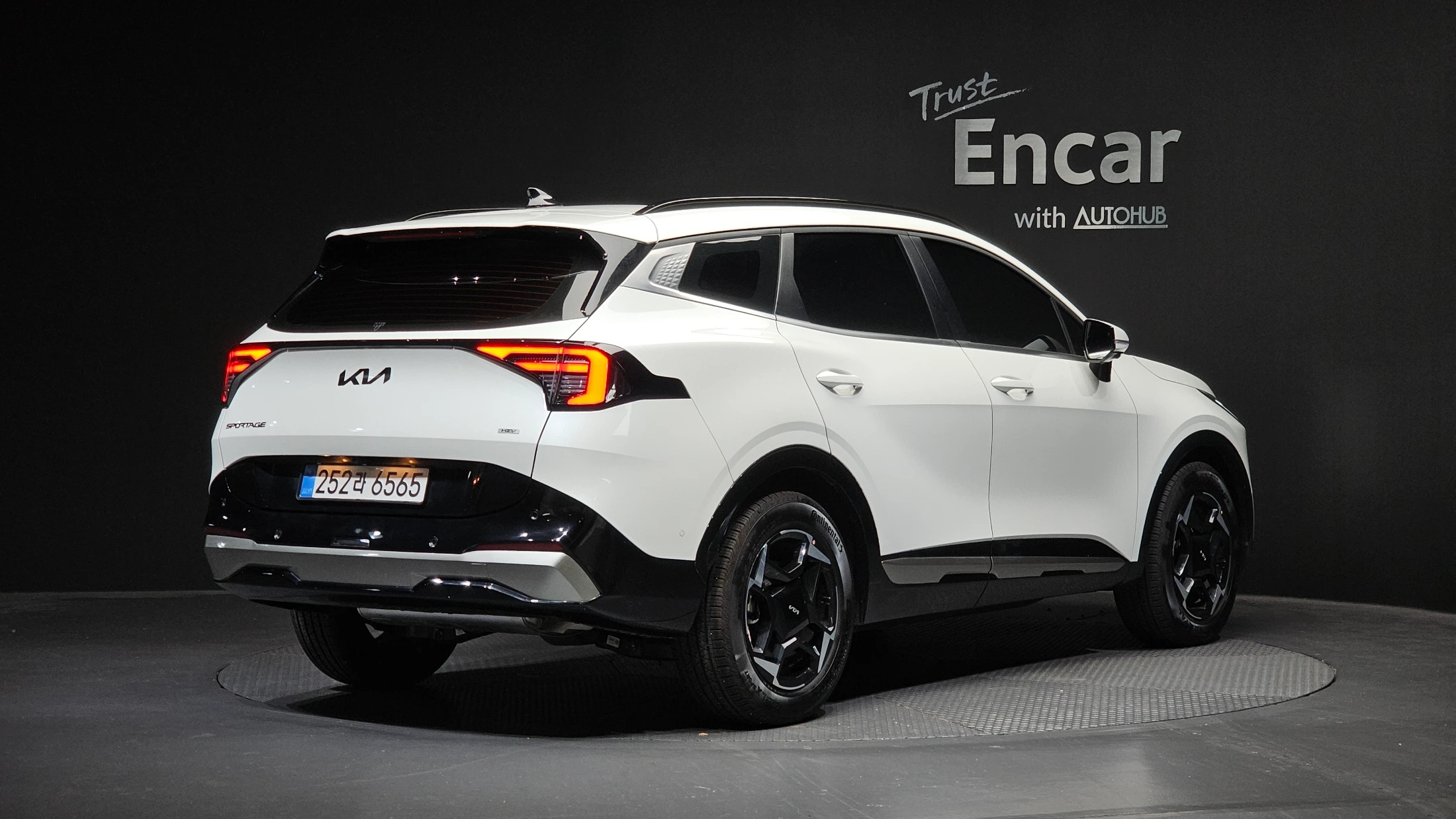 Kia Sportage Hybrid, 2025 — фото 2