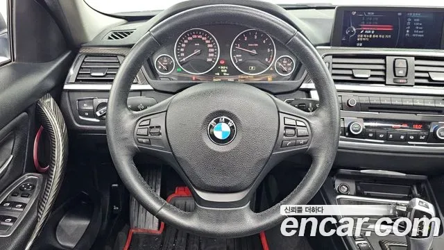 BMW 3-Series F30, 2013 — фото 13