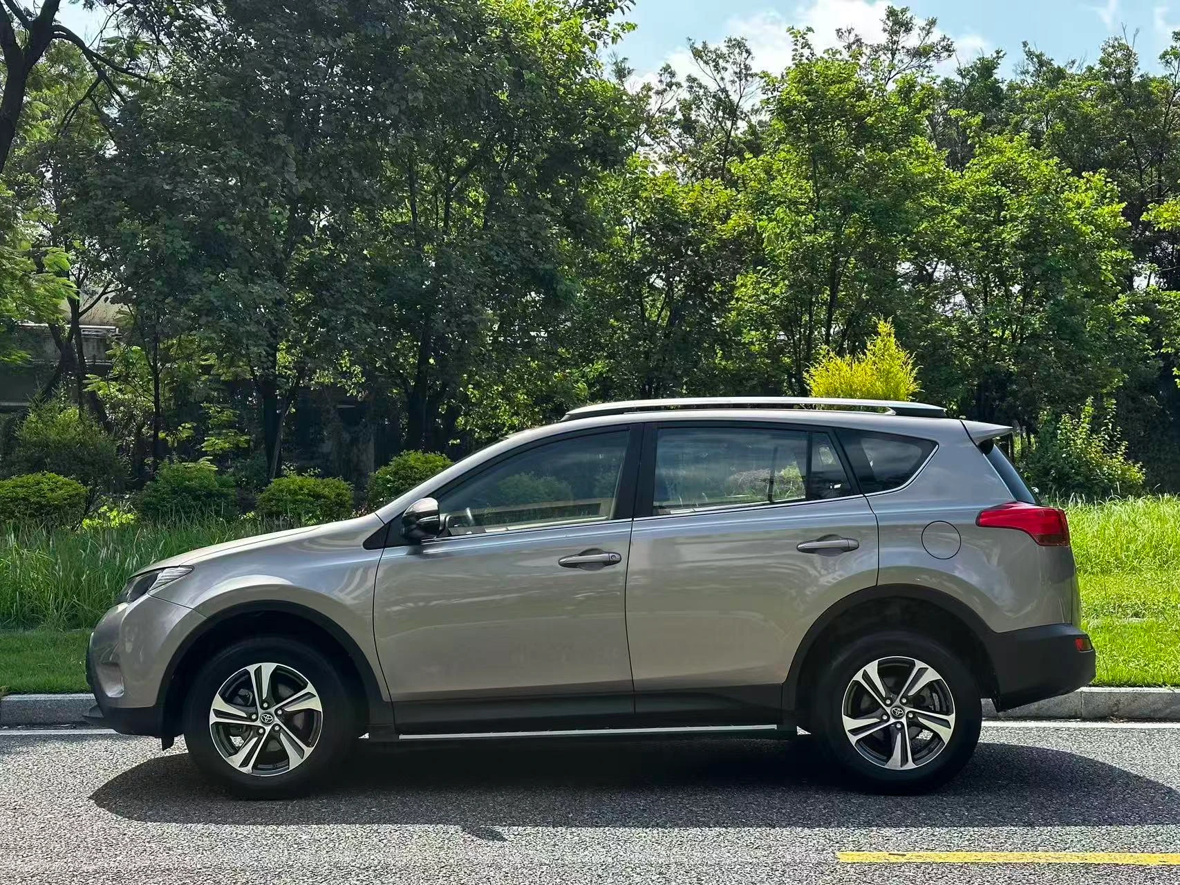 Toyota RAV4 Rongfang, 2015 — фото 4