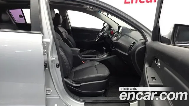 Kia Sportage, 2010 — фото 11
