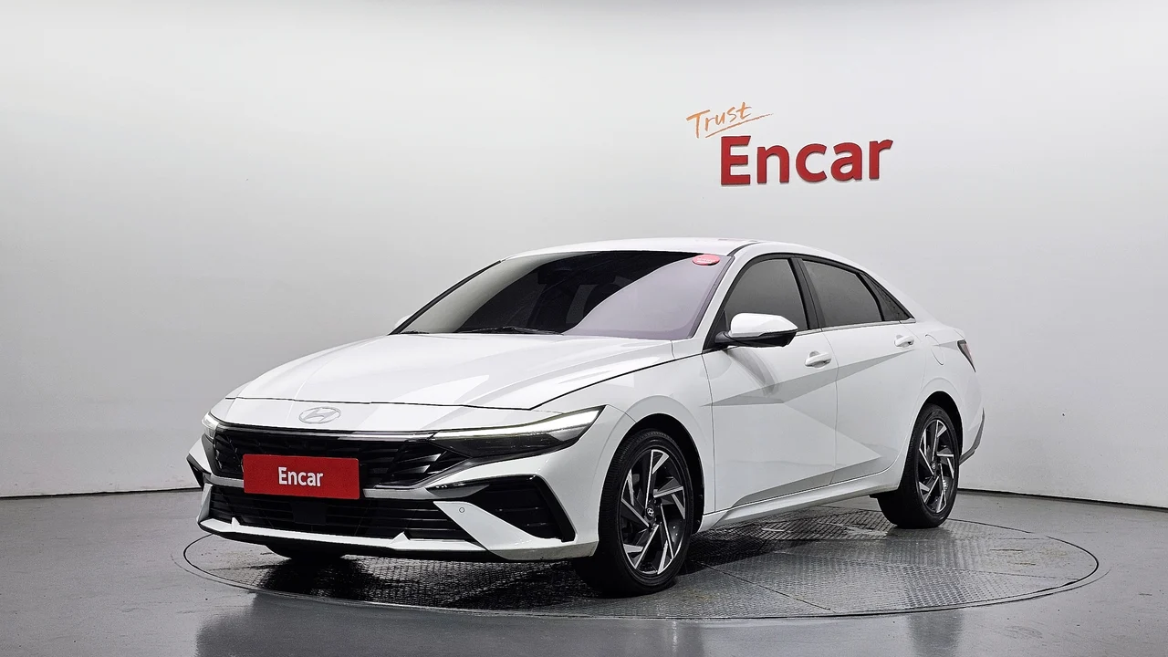 Hyundai Avante CN7