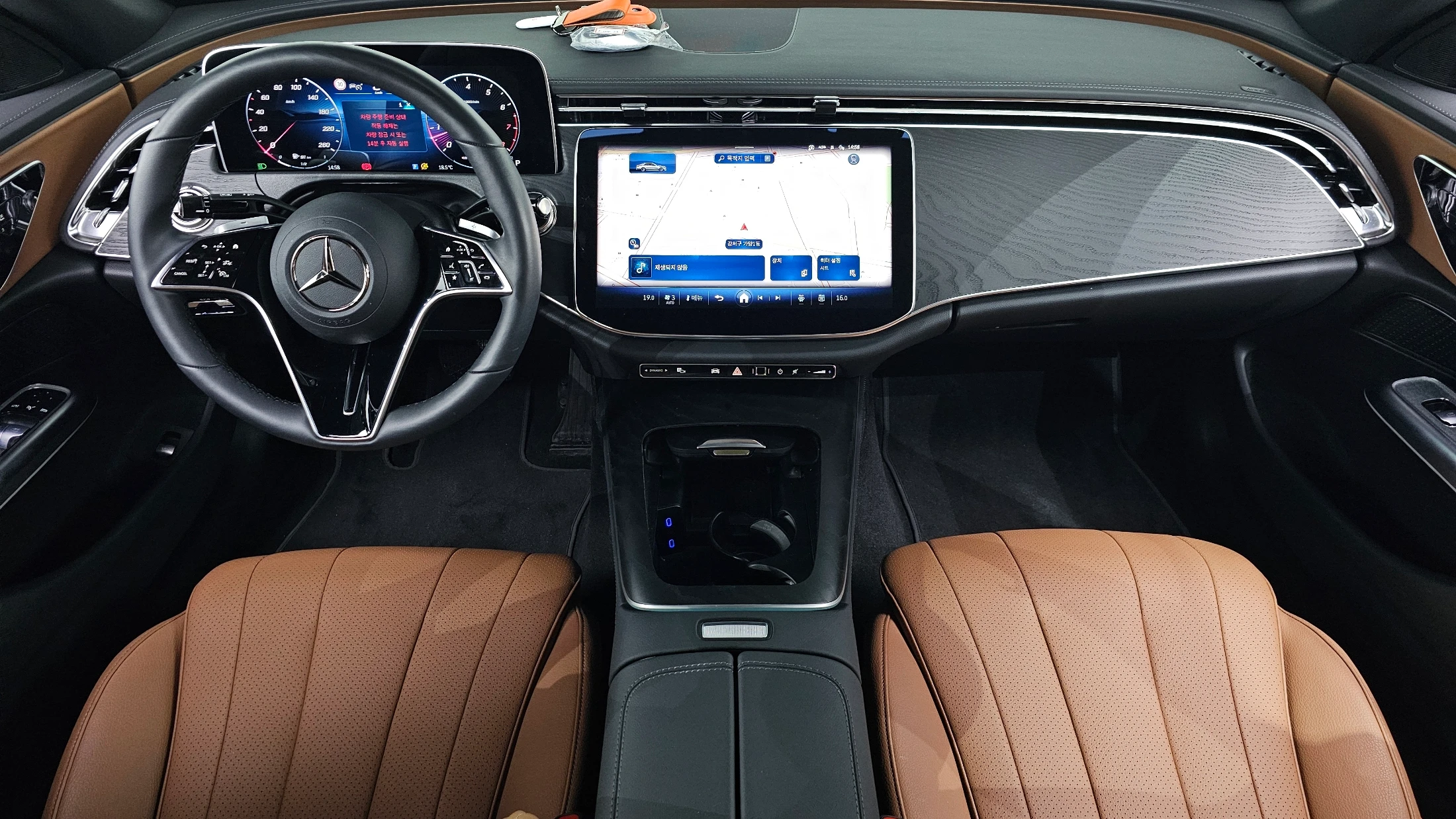 Mercedes-Benz E-Class W214, 2025 — фото 4