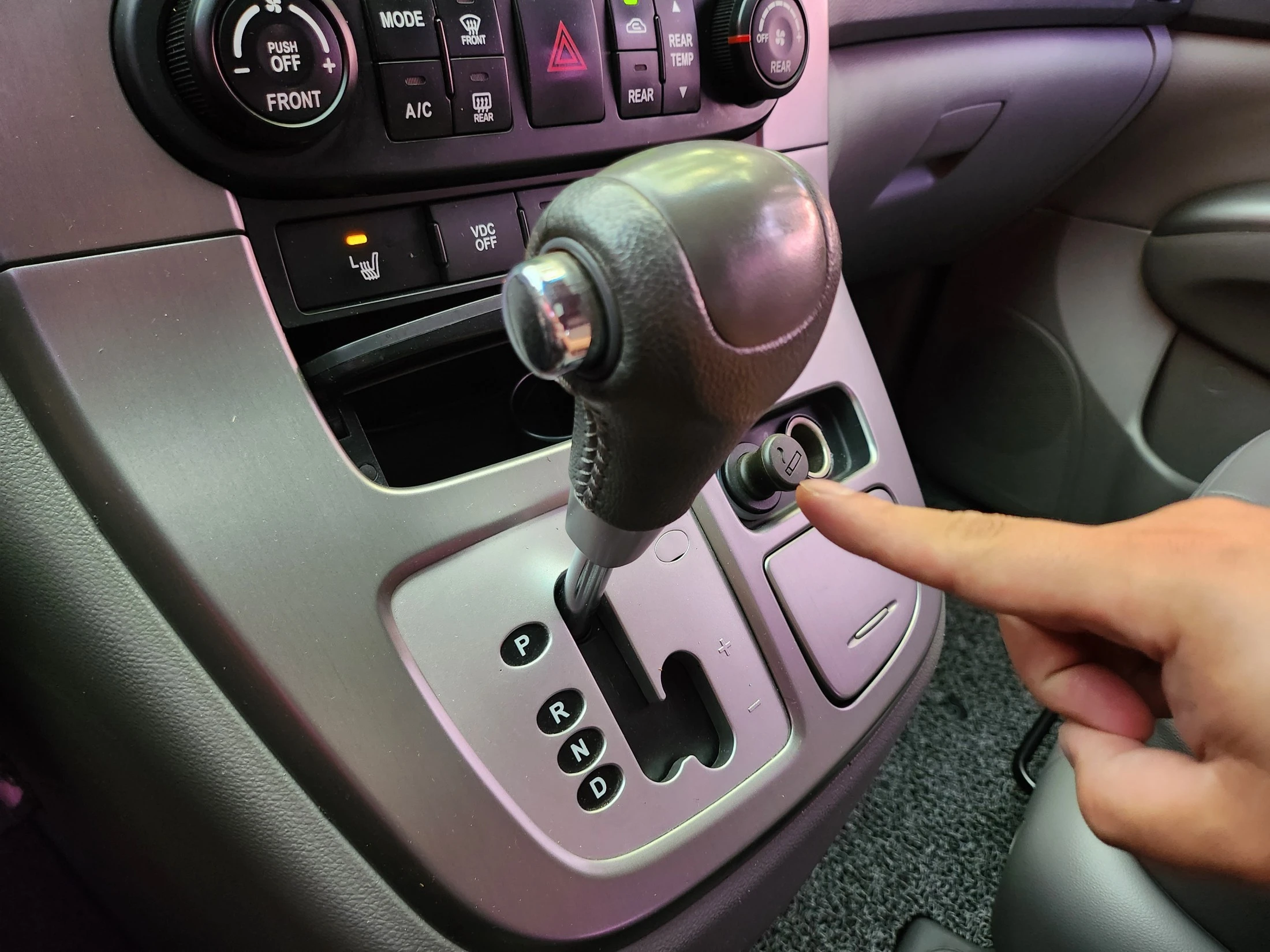 Kia Canival Carnival R, 2013 — фото 18