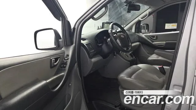 Hyundai Starex Grand Starex, 2012 — фото 10