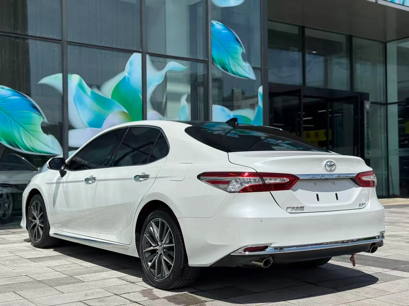 Toyota Camry, 2023 — фото 13