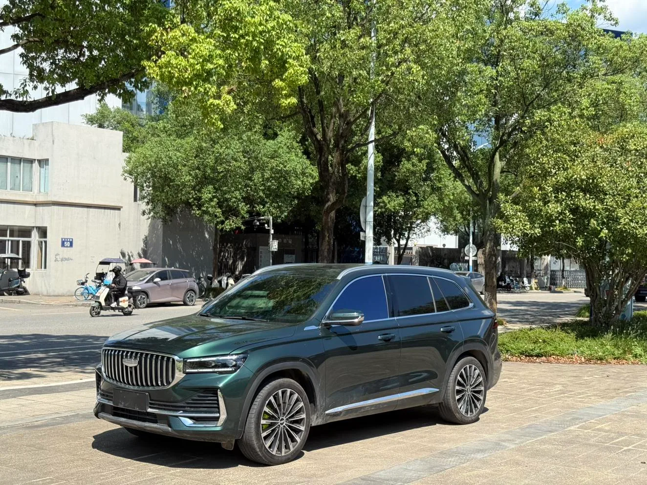 Geely Xingyue L