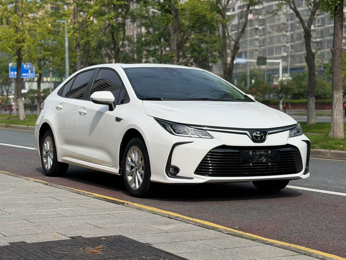 Toyota Corolla, 2023 — фото 3