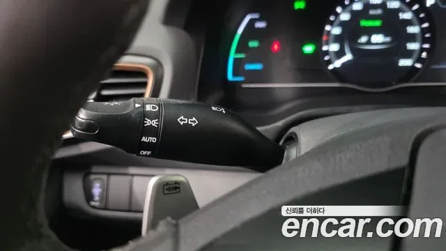 Hyundai Ioniq Ionic Electric, 2016 — фото 15