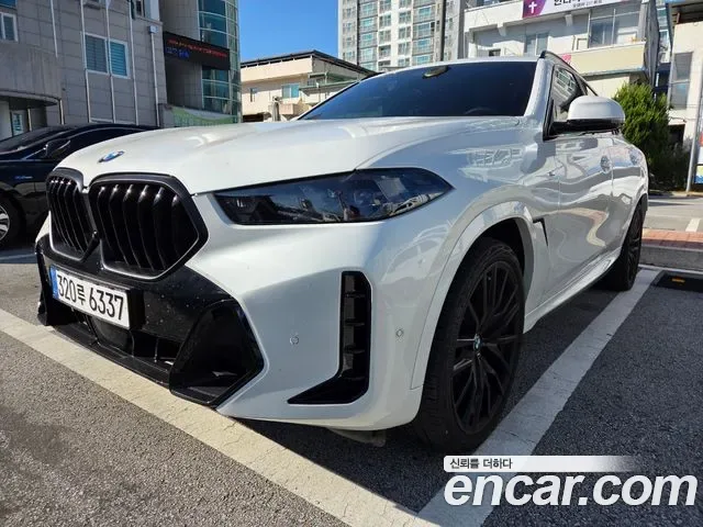 BMW X6 G06