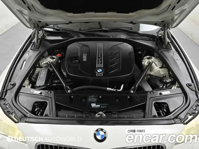 BMW 5-Series F10, 2013 — фото 6