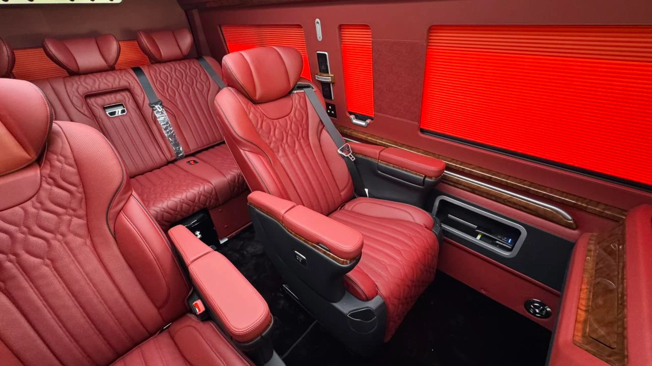 Toyota Hiace, 2026 — фото 12