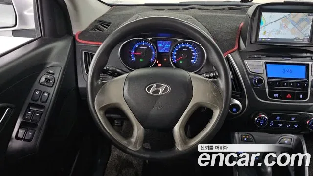 Hyundai Tucson ix, 2012 — фото 12