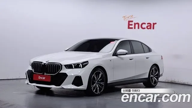 BMW 5-Series G60