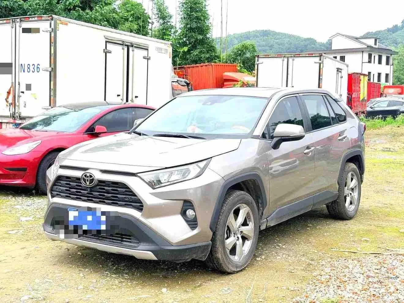 Toyota RAV4 Rongfang
