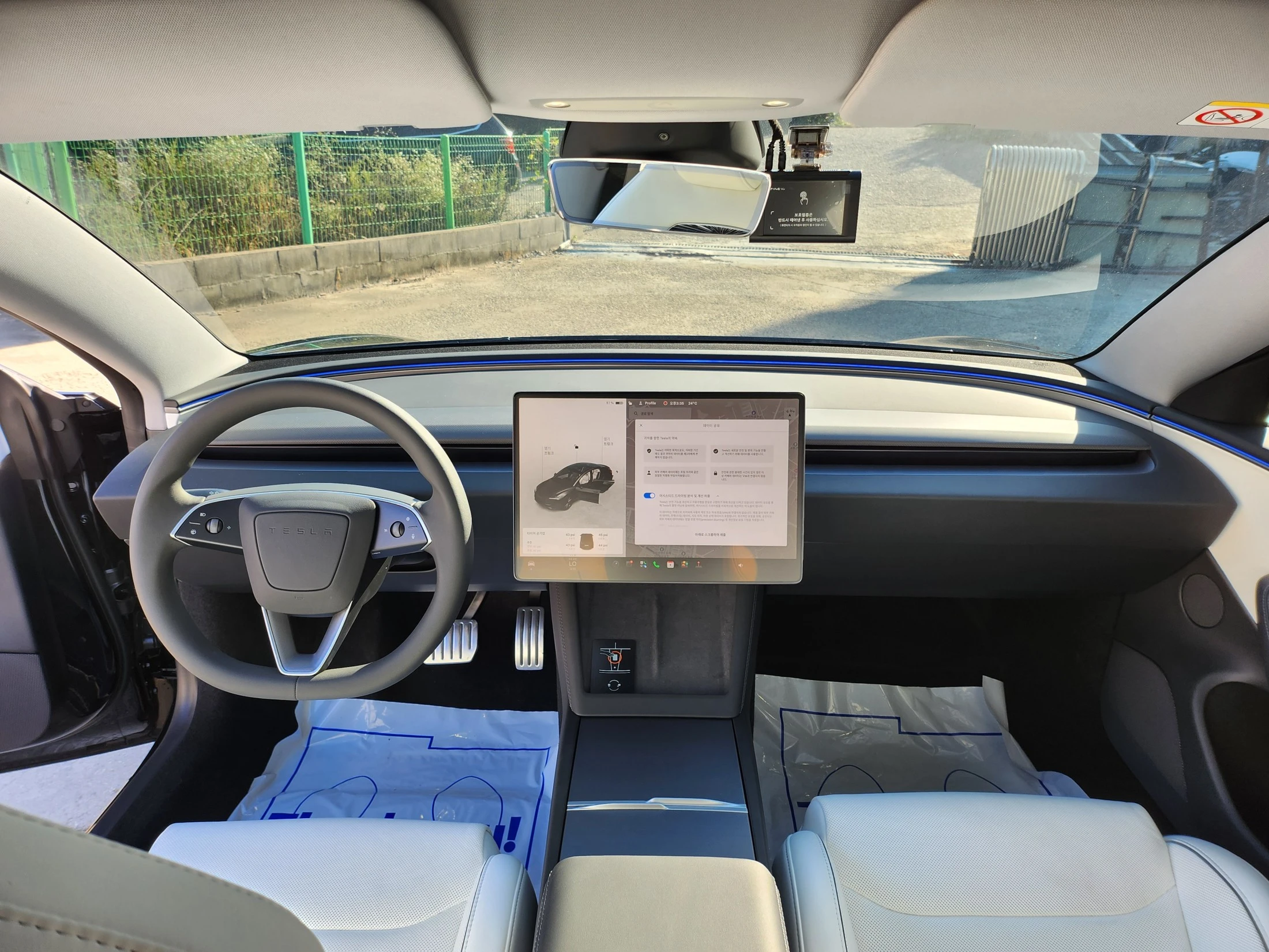 Tesla Model 3, 2026 — фото 7