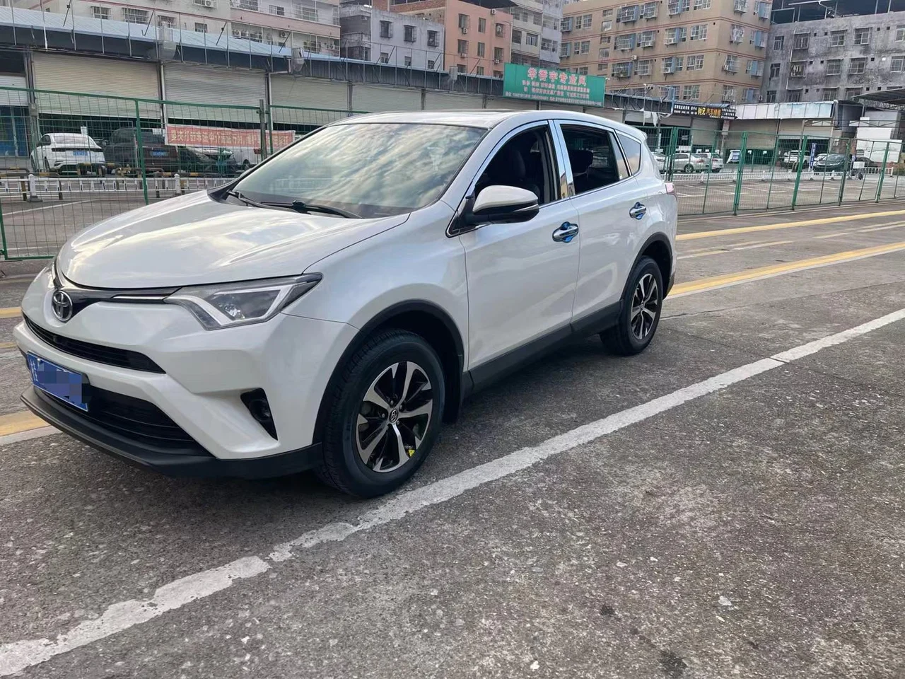 Toyota RAV4 Rongfang