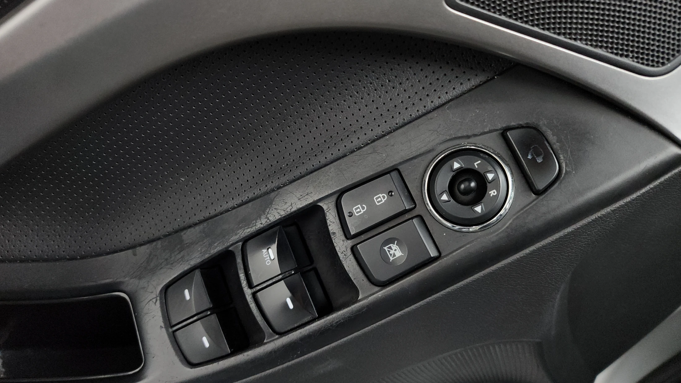 Hyundai Avante MD, 2013 — фото 35