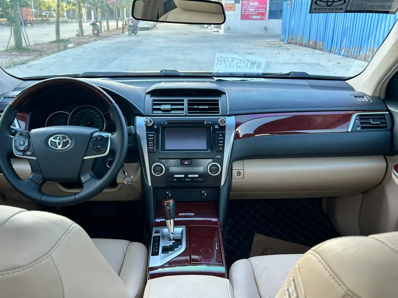 Toyota Camry, 2012 — фото 25