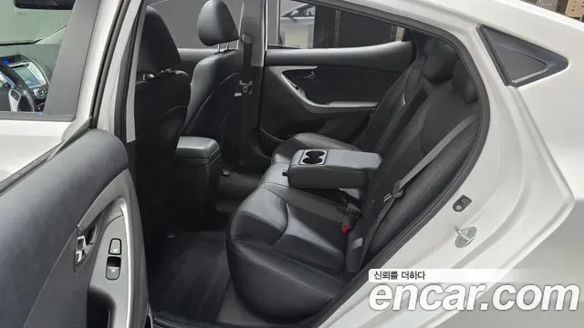 Hyundai Avante MD, 2012 — фото 12