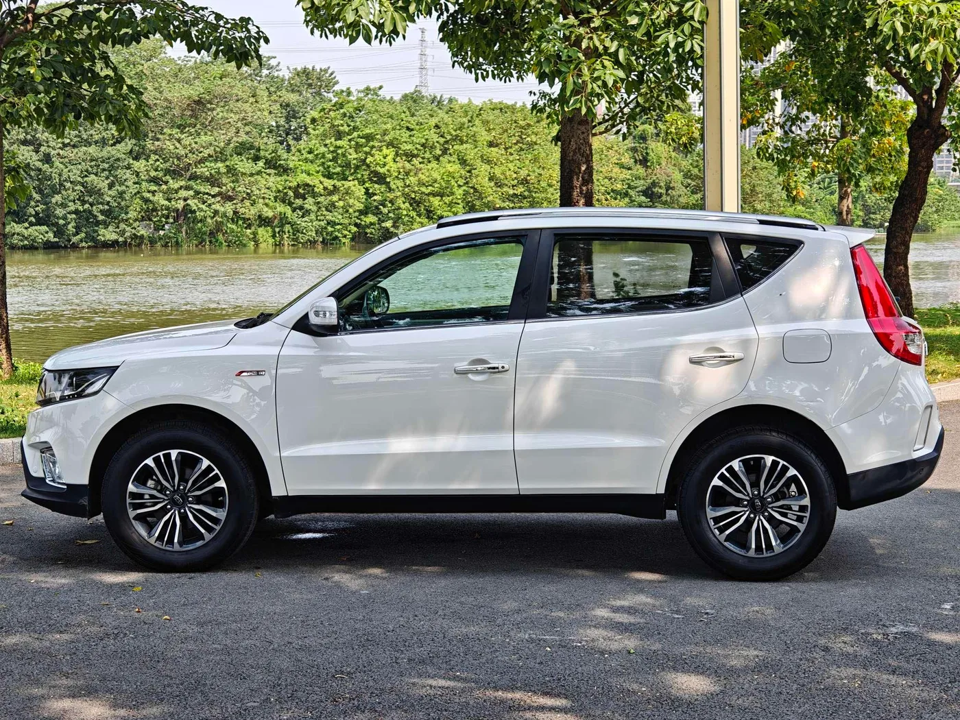 Geely Vision X6, 2016 — фото 5