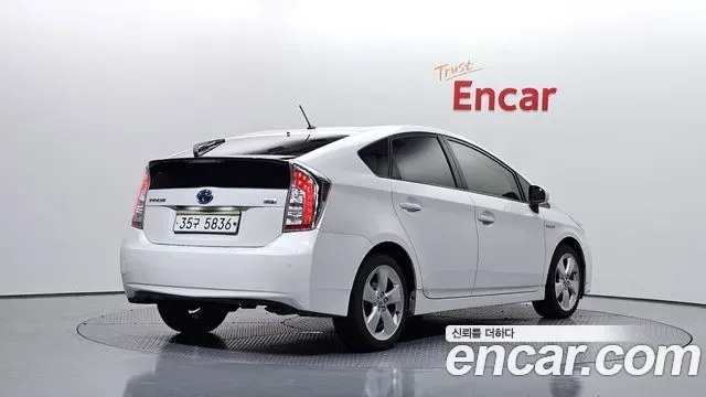 Toyota Prius, 2012 — фото 2